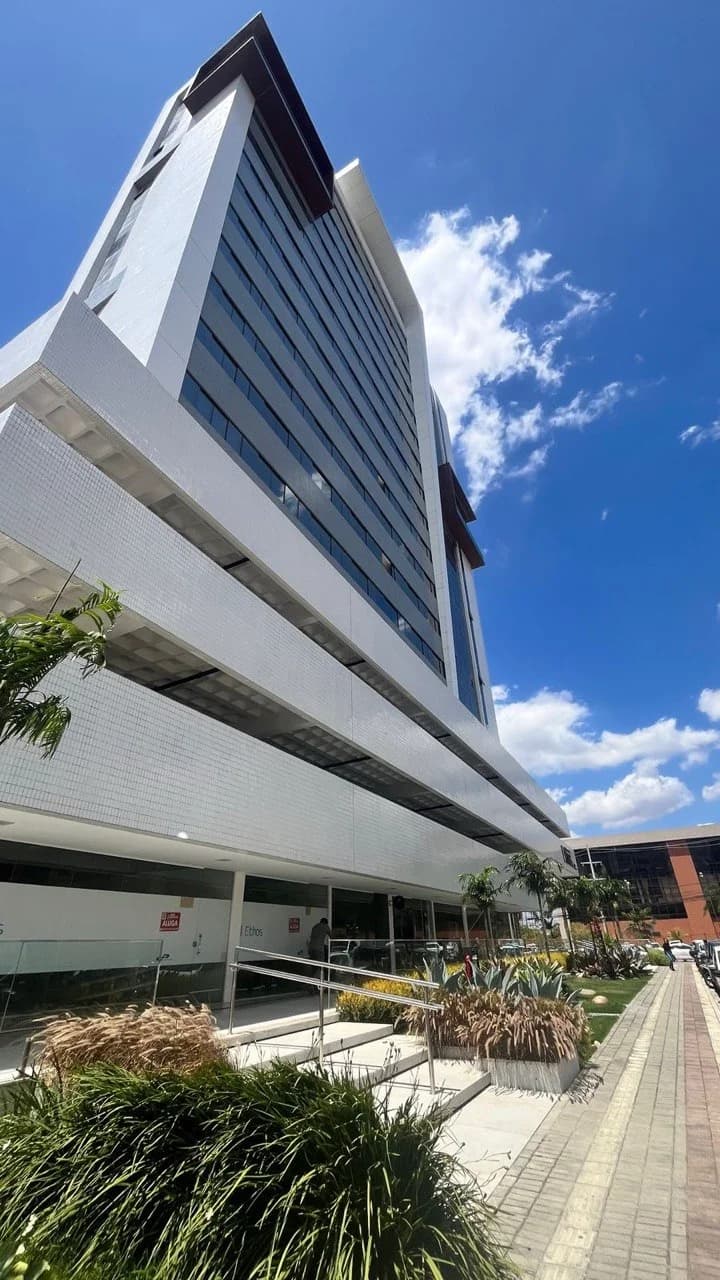 LOCAÇÃO: SALA COMERCIAL: 40.00M² - foto 2