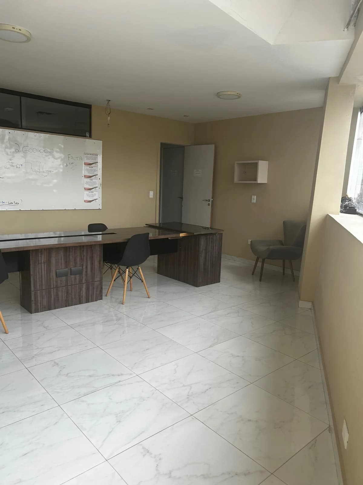 LOCAÇÃO: SALA COMERCIAL: 30,00M² ÓTIMA LOCALIZAÇÃO - foto 6