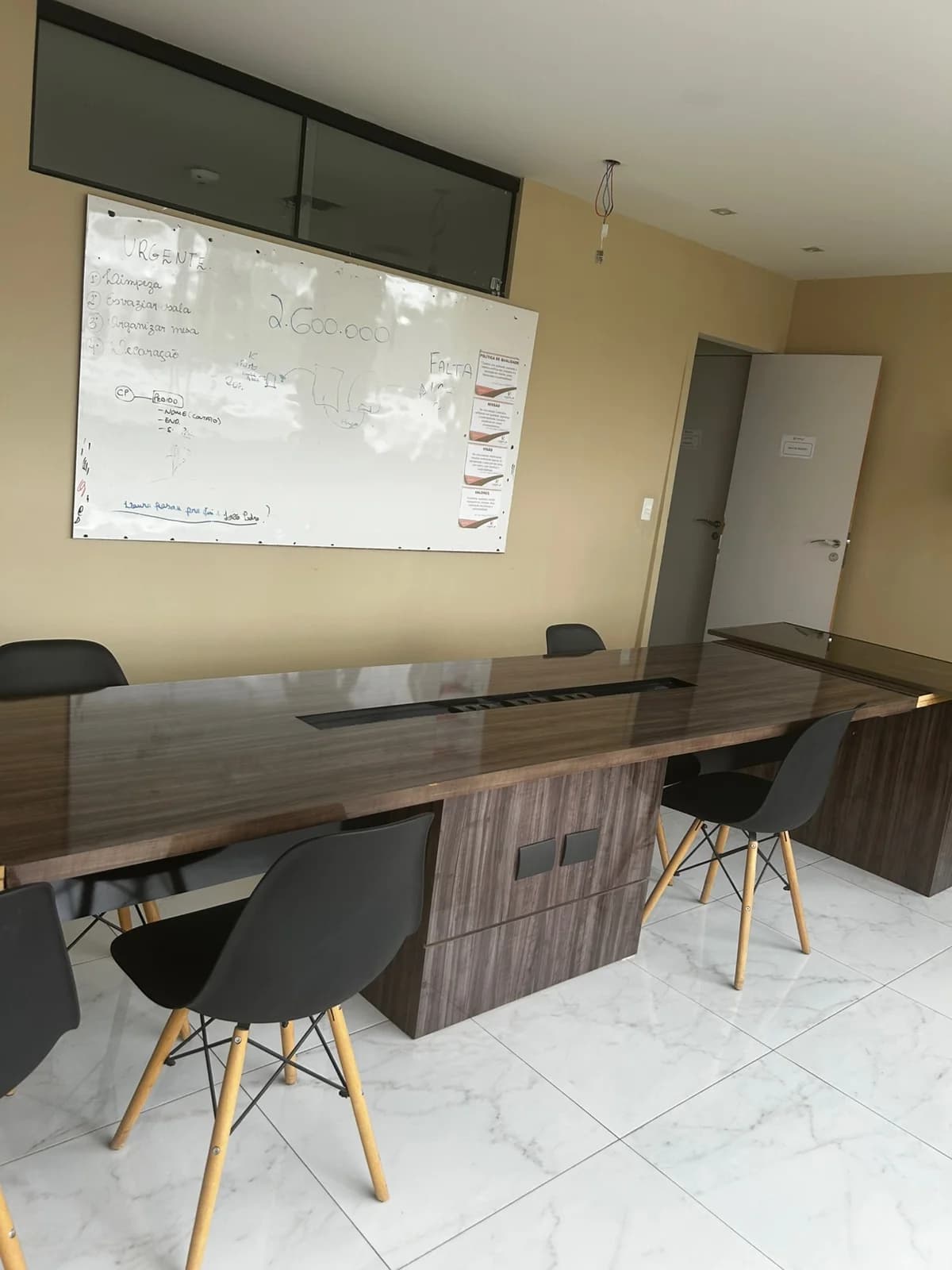 LOCAÇÃO: SALA COMERCIAL: 30,00M² ÓTIMA LOCALIZAÇÃO - foto 5