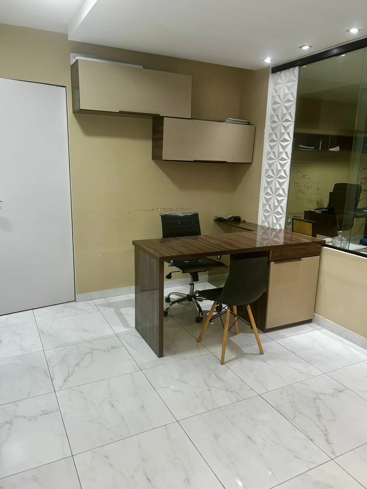 LOCAÇÃO: SALA COMERCIAL: 30,00M² ÓTIMA LOCALIZAÇÃO - foto 8
